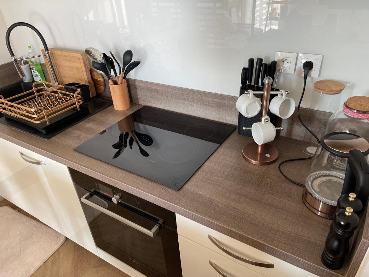 2p Avec Parking Et Balcon - Gare Val D'europe 5mn - 10mn Apartment Montevrain