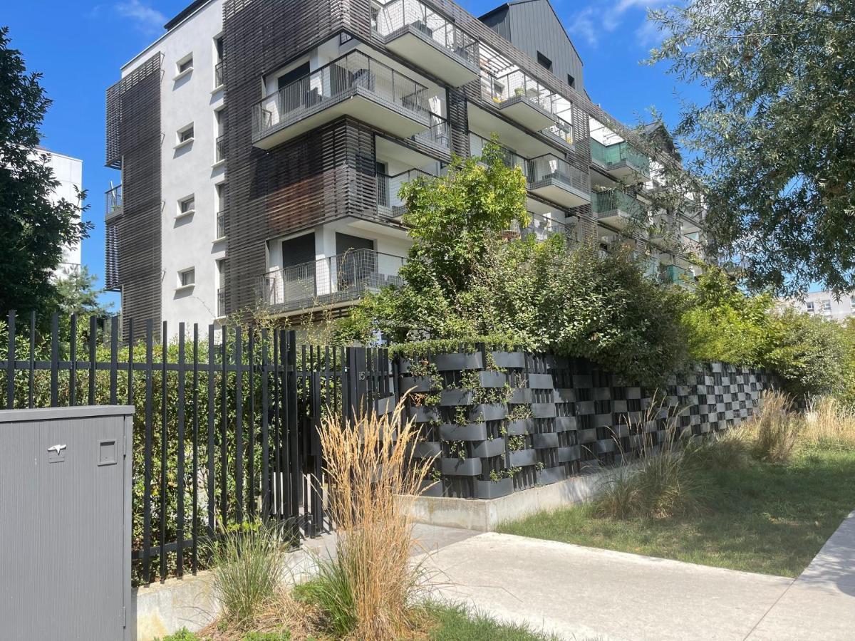 Apartment 2p Avec Parking Et Balcon - Gare Val D'europe 5mn - 10mn Montevrain